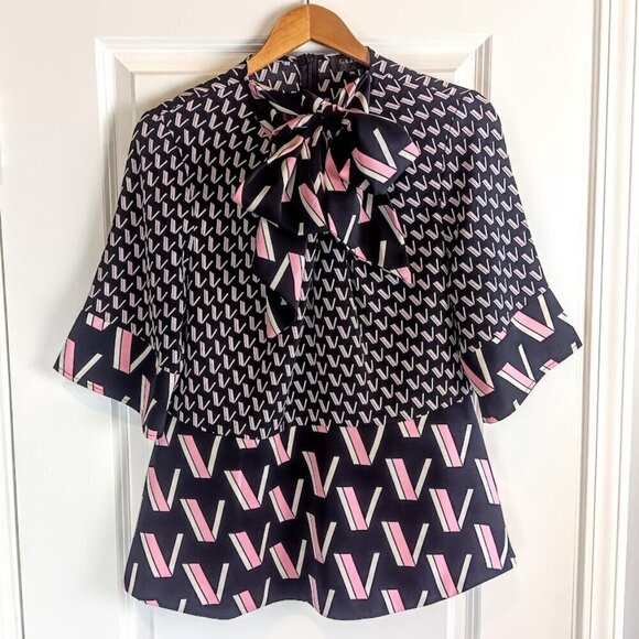 Gracia Pink Black White V-Letter Print Tie Neck Peplum Top - Picture 1 of 6
